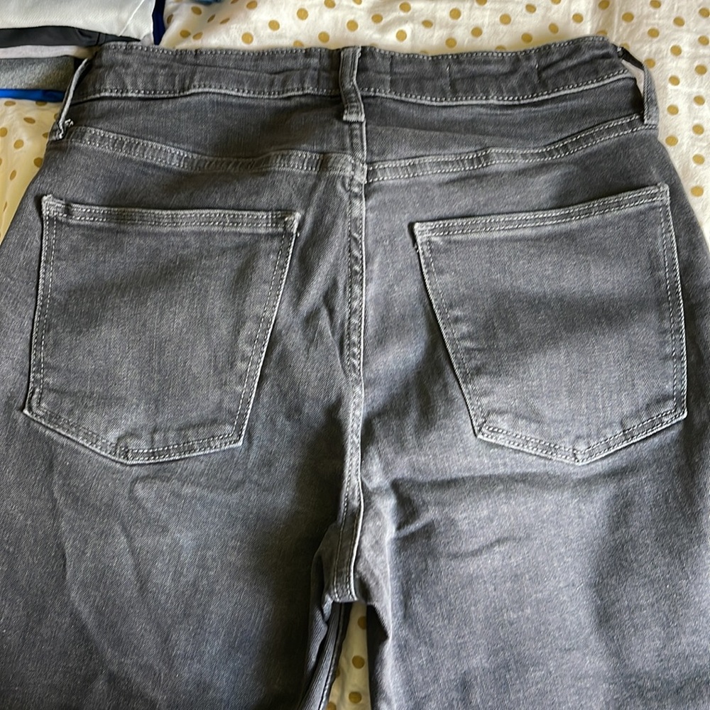Target Bermuda Shorts - Picture 4 of 4